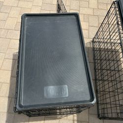 Dog Kennel (KONG MEDIUM)