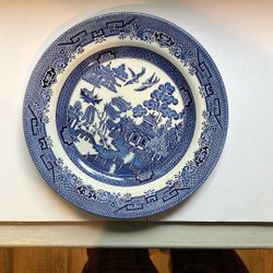 Plate Vintage Churchill Willow England Blue &White Oriental Pattern Plate 10 1/4" Dia