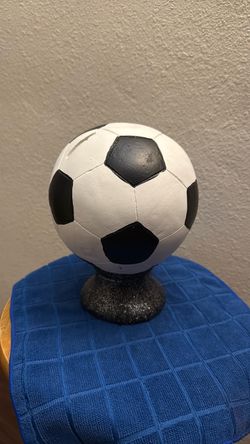 Soccer Ball Alcancía / Piggy Bank with Stand ⚽