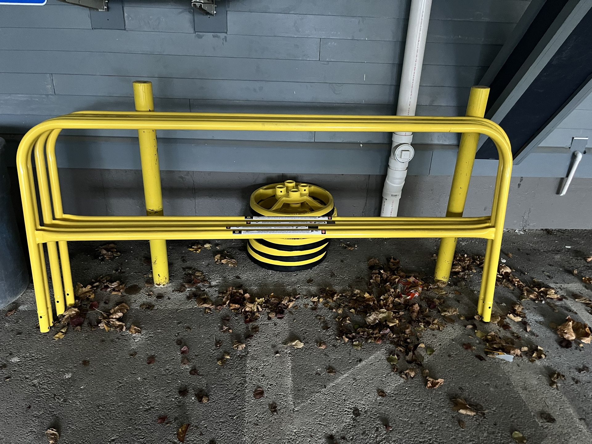 Roof Guard Rail And Bases Fall Protection