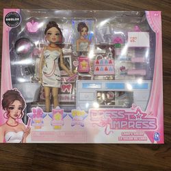 Dress To Impress Lana’s Deluxe Fashion Salon. New