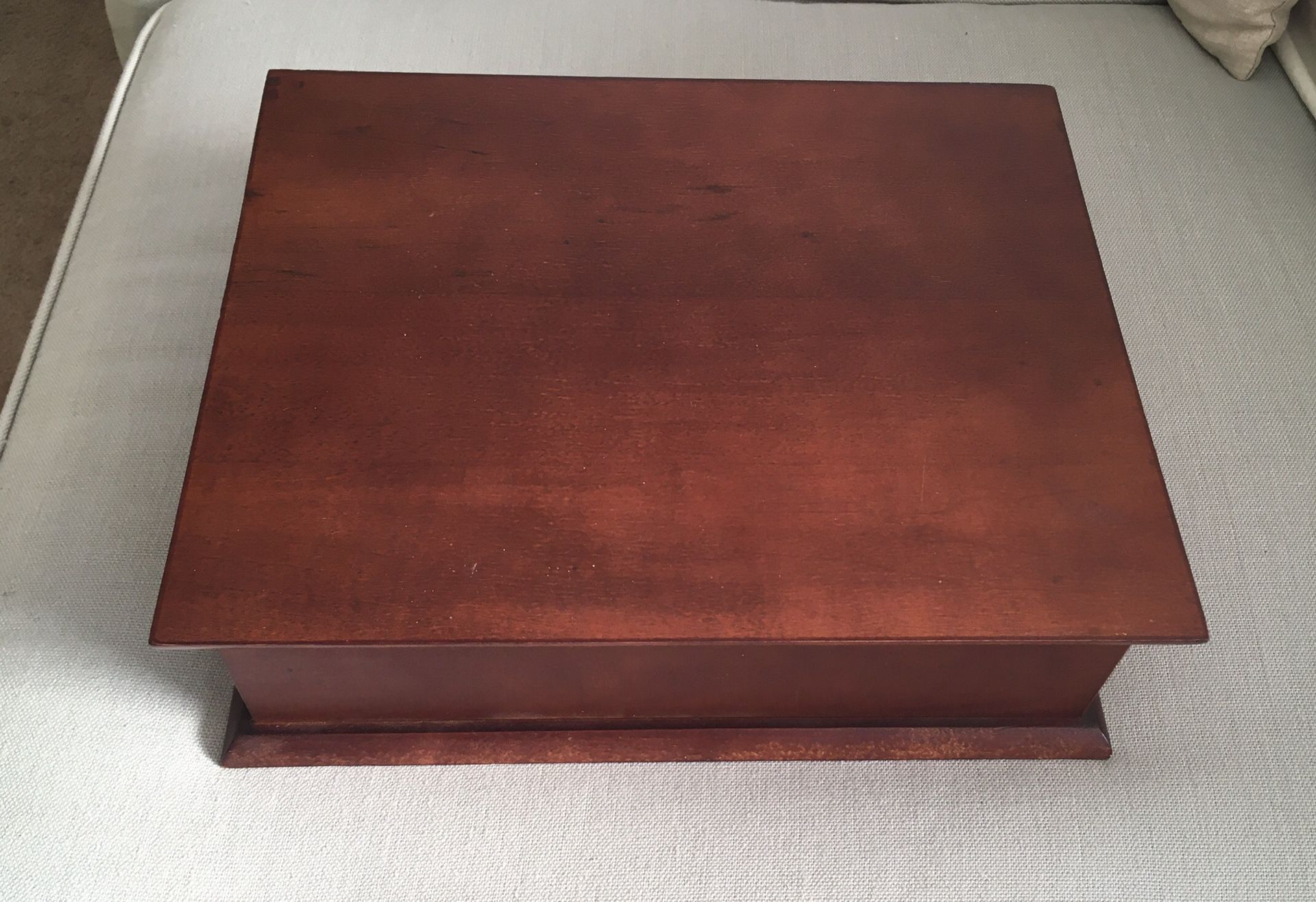 Cherrywood box w/hinged lid, cushioned black velvet interior w/2 sections