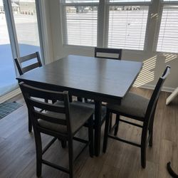 Dining Table Set 