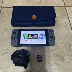Nintendo Switch w/Free Game 