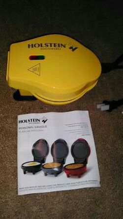 Personal Griddle* Holstein Housewares* New in Box*