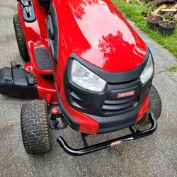 Riding Lawnmower Craftsman Lawn Mower Garden Tractor Mint Condition Barely Used No Holds 