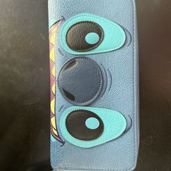 Disney Park Exclusive Lilo & Stitch Zip Around Wallet Dual Face Expression 