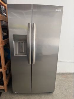 Frigidaire Stainless Steel Counter Depth Refrigerator