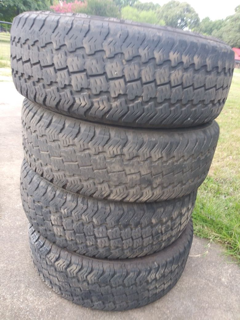 265/70R17 All terrain