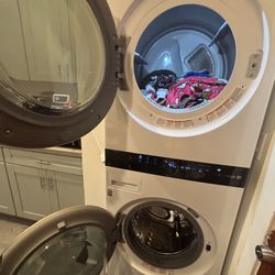 LG Smart Washer & Dryer Build Intelligence PLEASE MESSAGE ONLY OF READY TO BUY