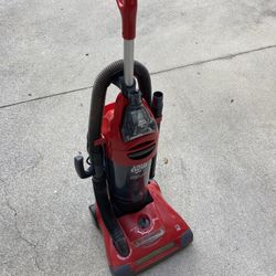 Dirt Devil Vacuum 