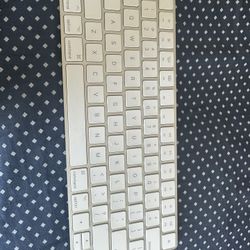 Apple Magic Keyboard