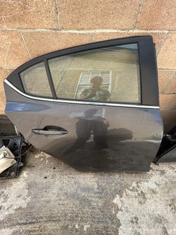 2012-2014 Mazda M3 Back Doors