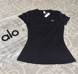 Alo Yoga Black Short Sleeve Top