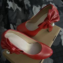 Red Leather Woman’s Size 5 Heels 