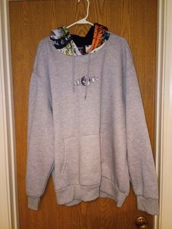Men's size 2XL pullover hoodie pick up in Florence KY