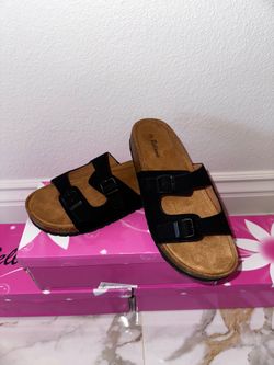 Women’s sandals