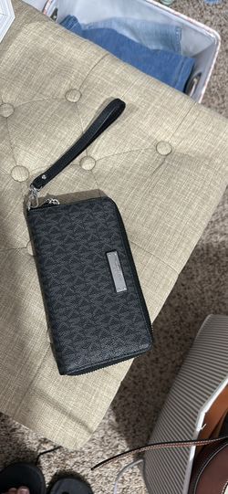 Michael Kors jet set wallet