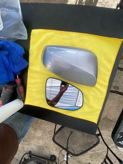 Glass .,cover …color Silver for Toyota Rav 4 2019/2023 oem Passenger Side $100