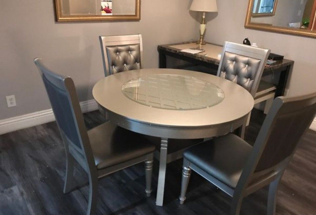New!! 5 Pcs Silver Round Dining Set • No Credit Needed • Just $49 down payment 💥 • Apply 📲 Online or in our Showroom
