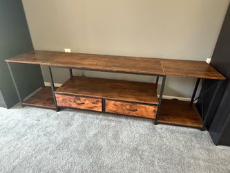 Entertainment center