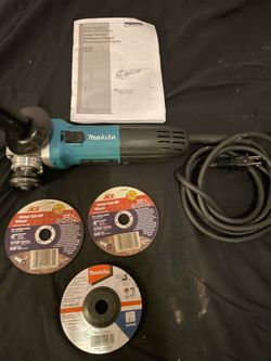 Makita angle grinder