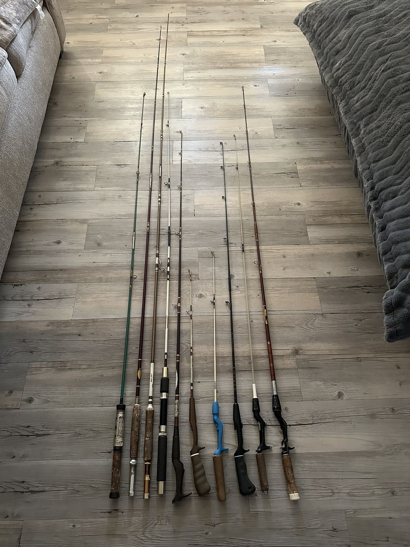(10) Piece Lot of Vintage Fishing Poles! 