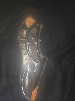 Knife