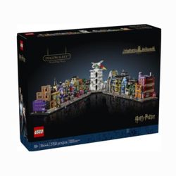 LEGO Harry Potter Diagon Alley Wizarding Shops (LEGO Model: 76444)