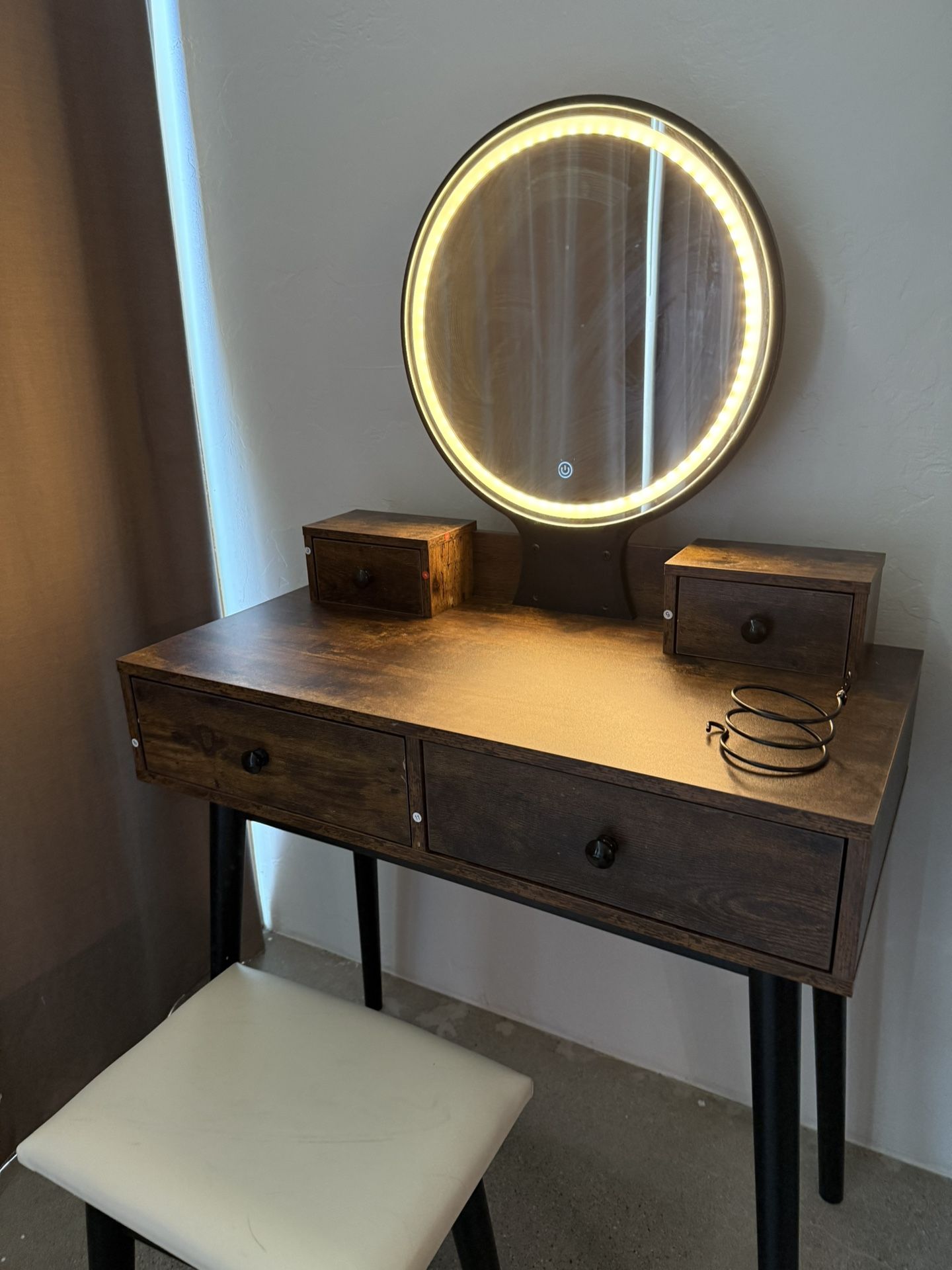 Vanity Table Set