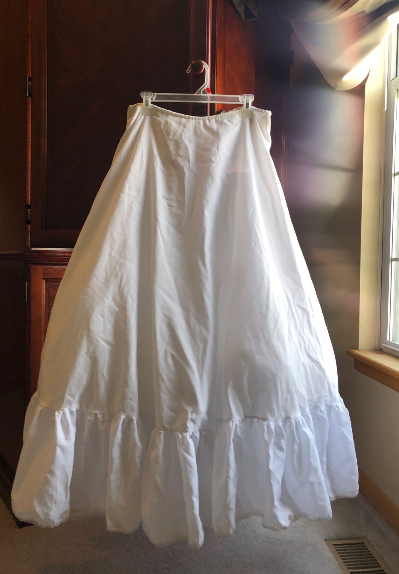 Tulle wedding dress slip w/adjustable waist
