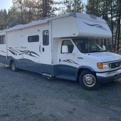 2007 Winnebago Outlook - 31'