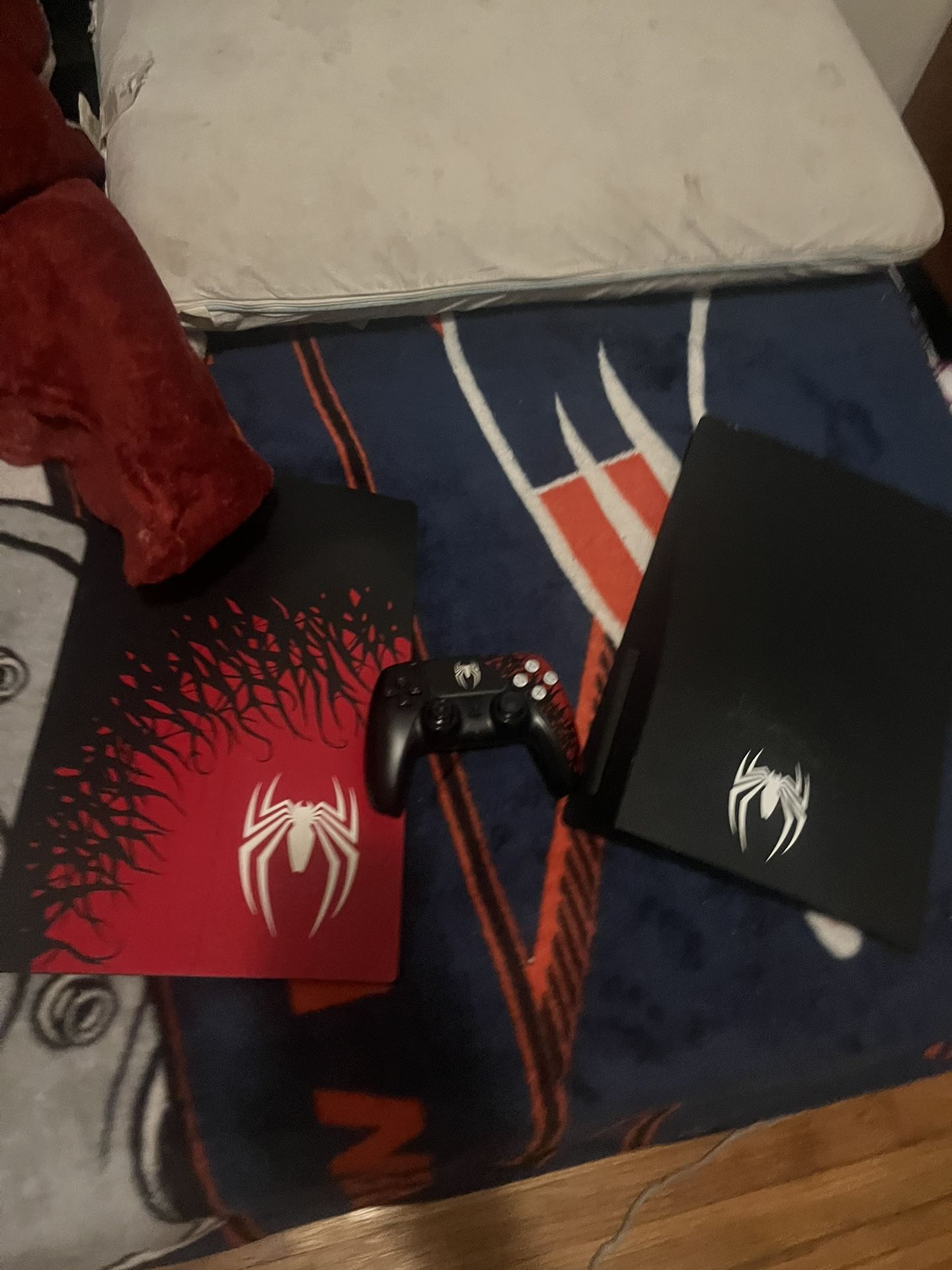 spider man covers and controller