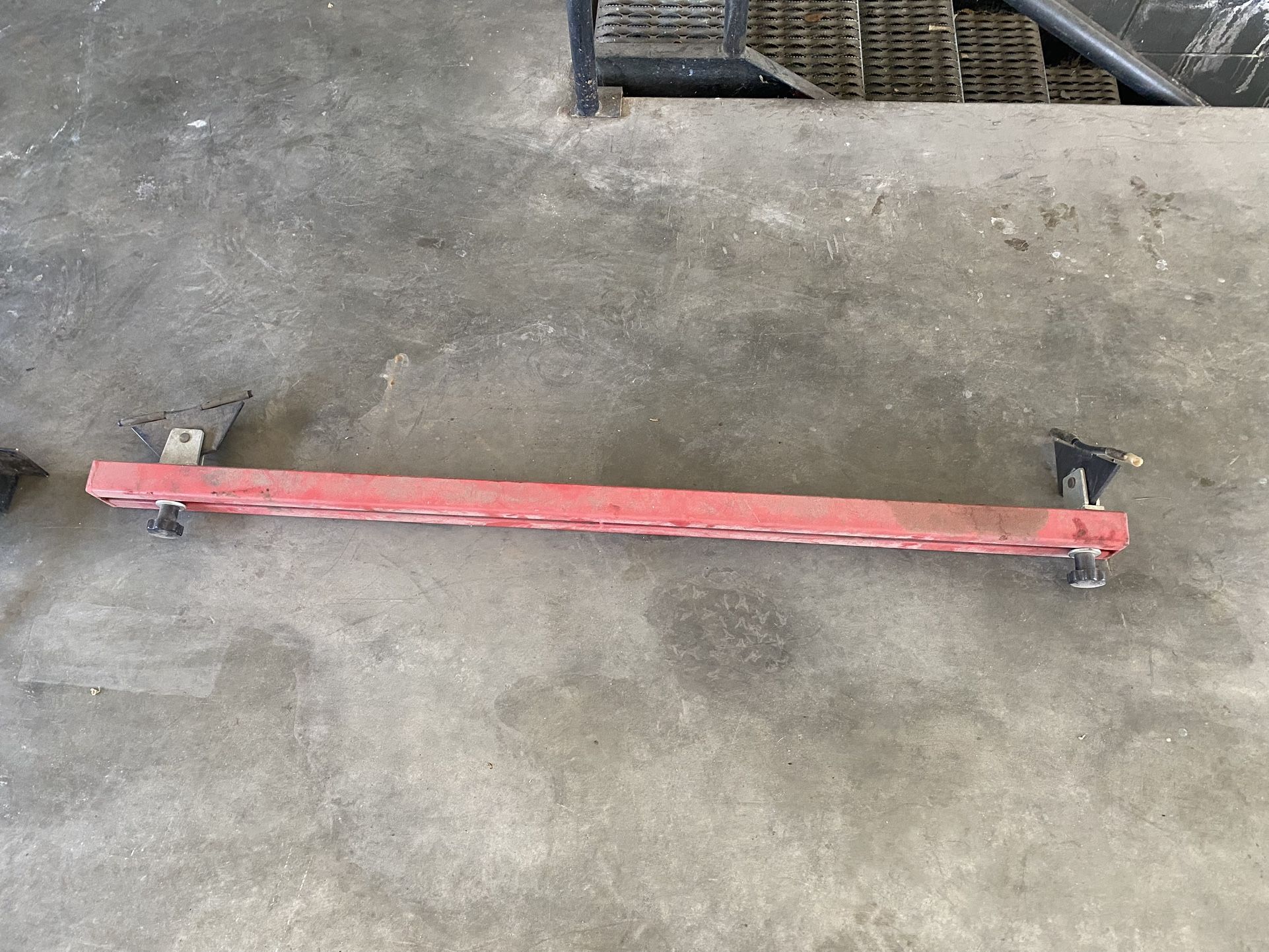 Engine Support Bar