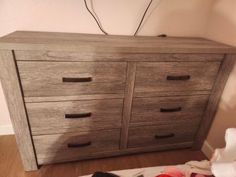 Nightstand and six drawers dresser