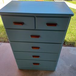 Vintage MCM tallboy dresser
