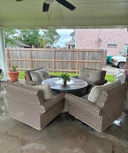 Outdoor patio set