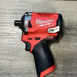 M12 FUEL 1/2” IMPACT WRENCH BT