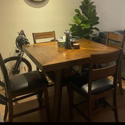 Wood Dining Table (expands)