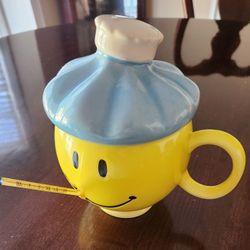 Yellow Smiley Face Mug Cup Ice Bag Lid Toy Thermometer Large Teleflora