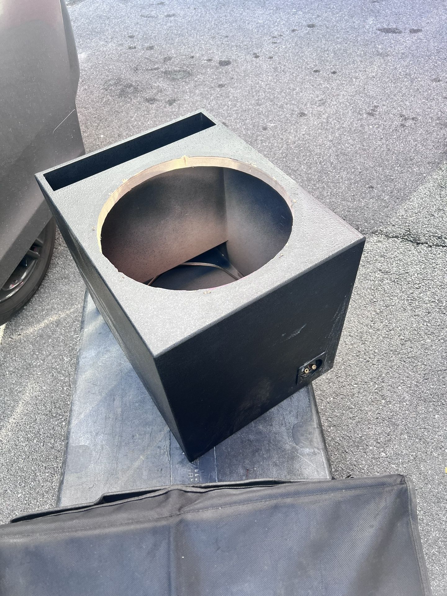 15 inch subwoofer box