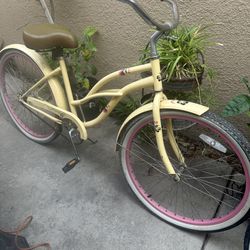 Vintage Missy Beach Cruze.