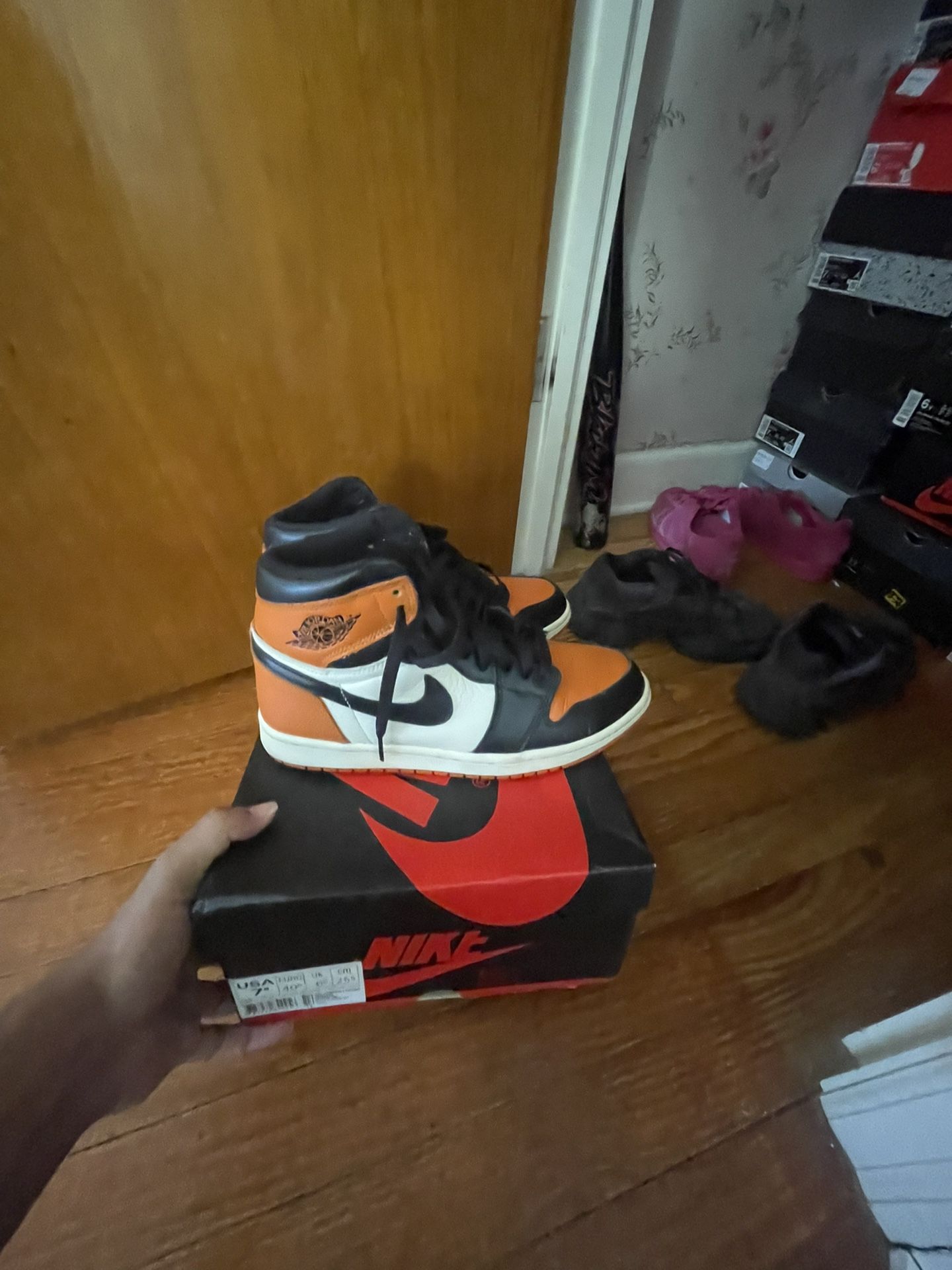 Air Jordan 1 Shattered Backboard 