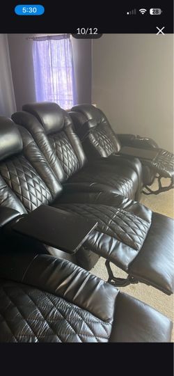4-seater HOMETHEATHER  luxurious  leather power recliner with LED lights and 3-storage + cup holder + food tray