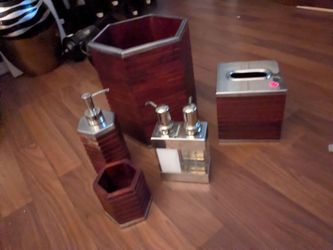Full bathroom set