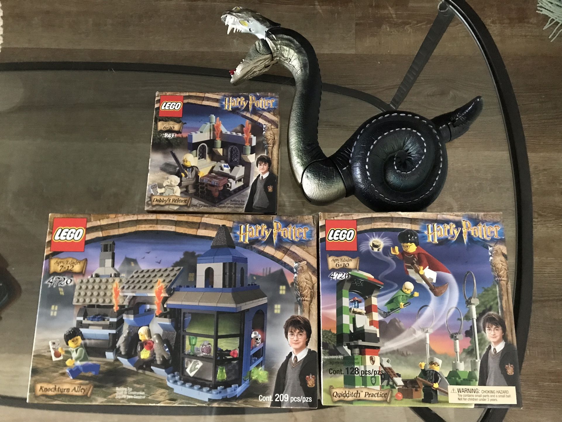 Lots Of Vintage Harry Potter Legos, No Missing Pieces Sold Togather $200