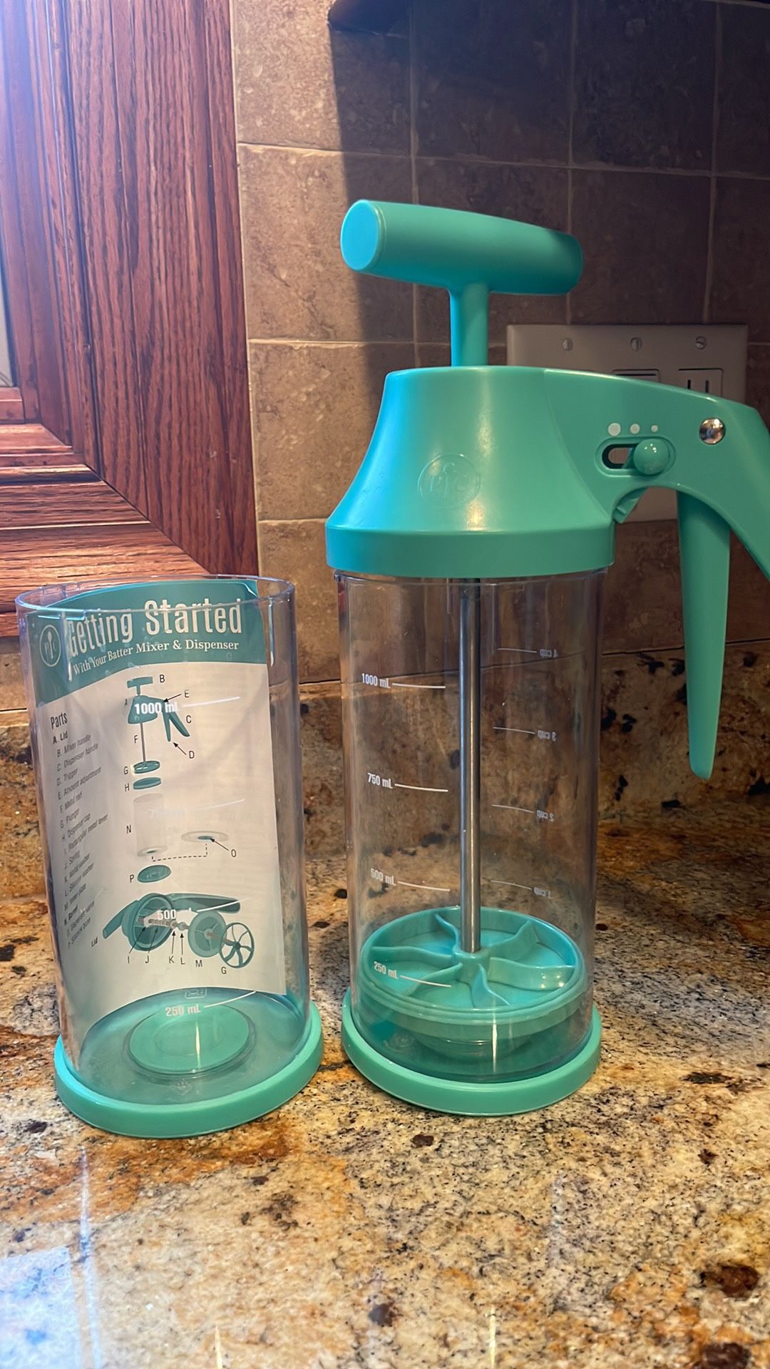 Pampered Chef Batter Mixer & Dispenser + Extra Canister