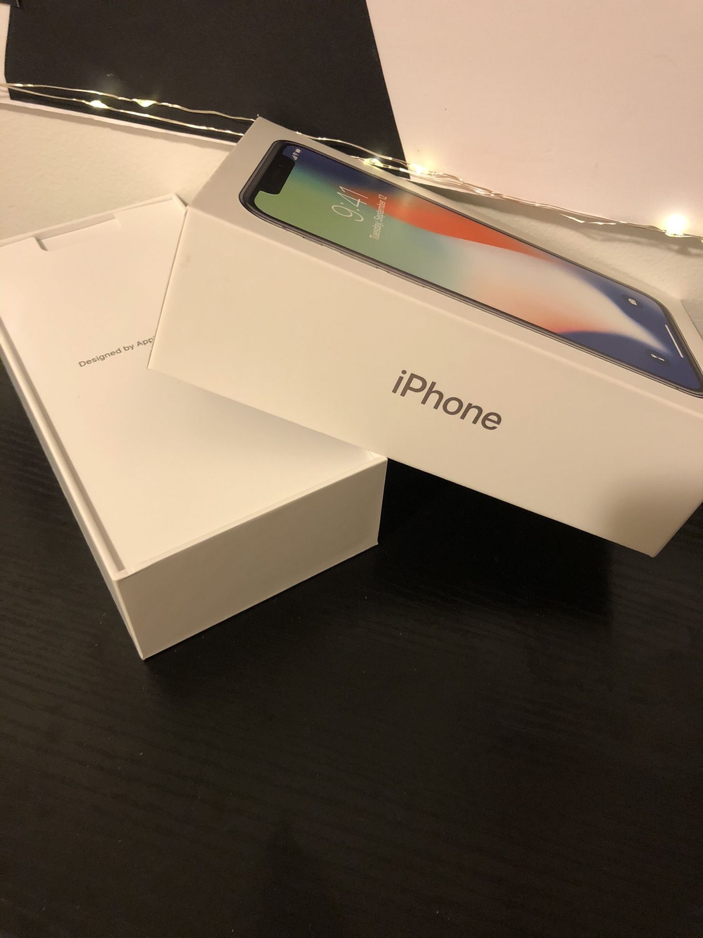 iPhone X empty box