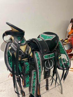 Nueva Montura Charra Bordada