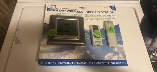 La Crosse Technology 4 Day Wireless Forecast Station